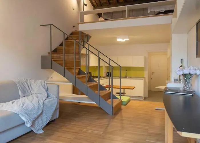 Art Atelier Terrazza Borgo * Rome